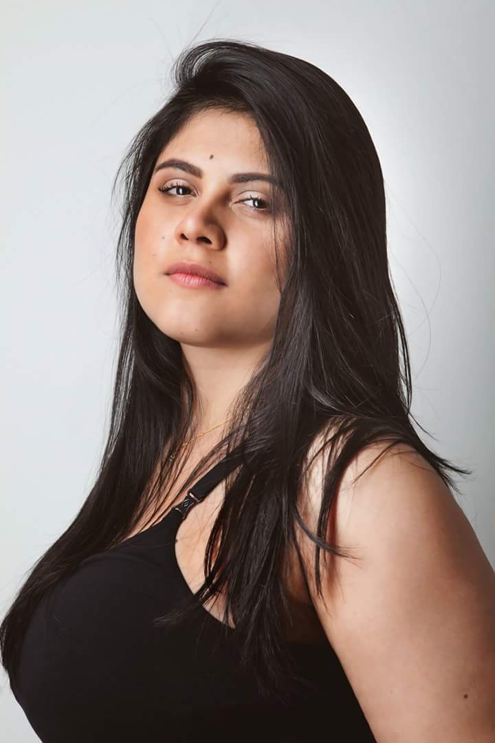 Natalia - ID: 104757