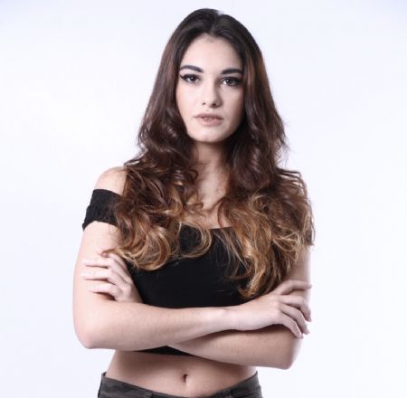 Raphaela - ID: 108307