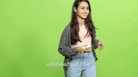 Michaela - ID: 111623 - 357626