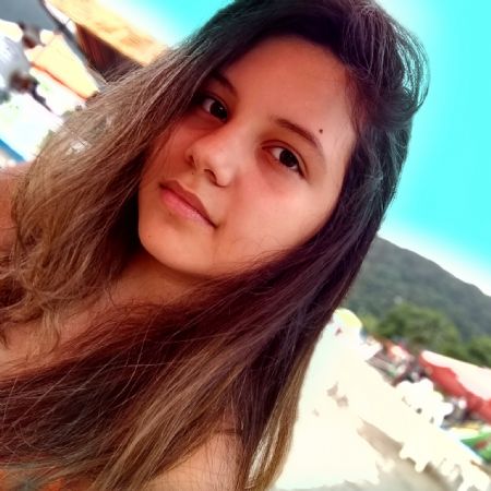 Anna Clara - ID: 134680