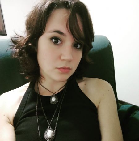 Angela - ID: 144067