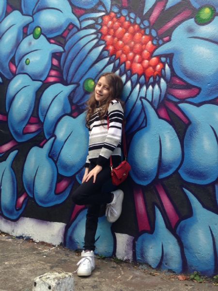 Fernanda - ID: 144884