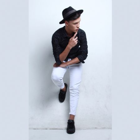 Victor - ID: 152468