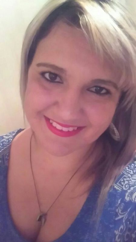 Fábia Camila - ID: 166434