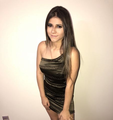 Priscila - ID: 169600 - 437746
