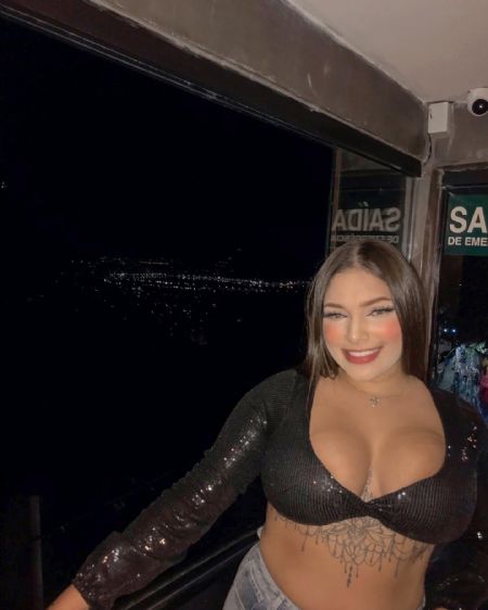 Roberta - ID: 172355