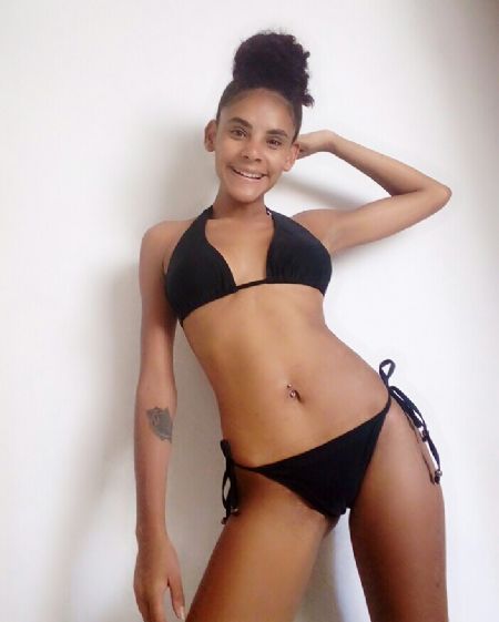 Lauriane - ID: 174282
