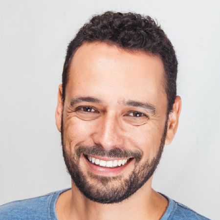 Gustavo - ID: 177228