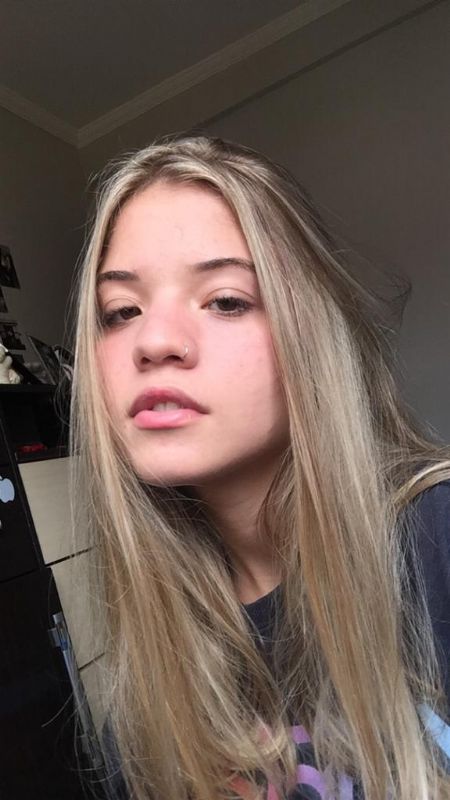 Yasmin - ID: 180362
