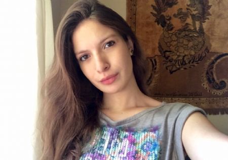 Clarice - ID: 181050