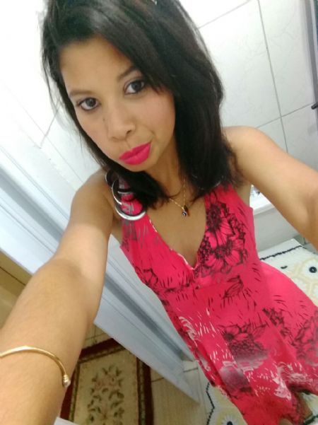 Evelyn - ID: 262019