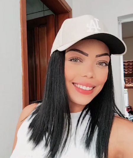 Julia Mayra - ID: 336350