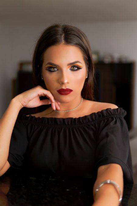 samanta - ID: 340679 - 645559