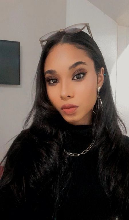 Nicole - ID: 344558
