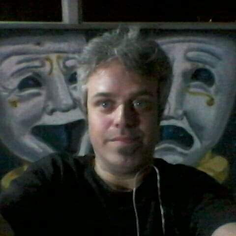 Alex de Castro - ID: 372376