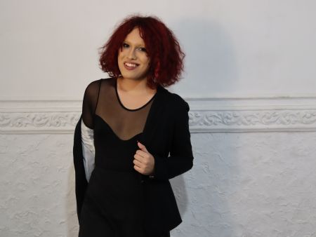 Cristina - ID: 384234 - 825176