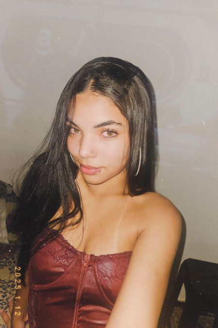 lorena - ID: 389615