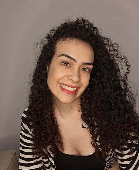 Sara  - ID: 394877