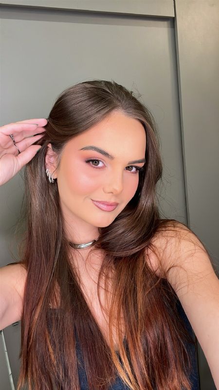 Ana Luiza - ID: 567955
