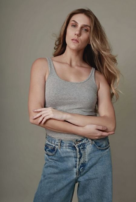 Letícia - ID: 584162 - 828513