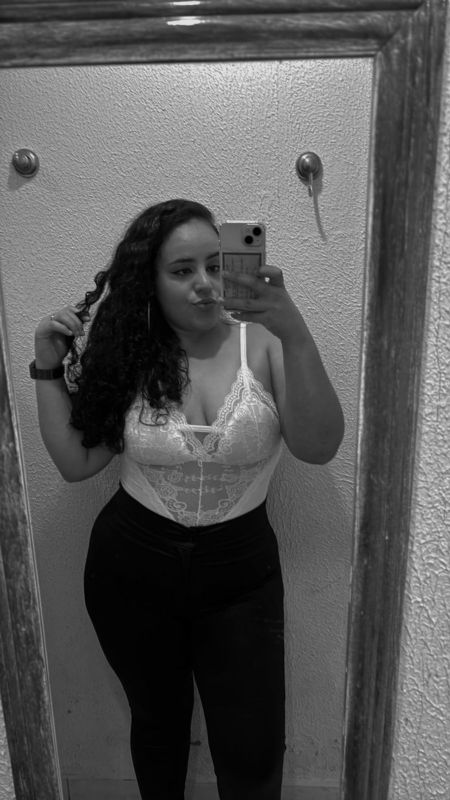 Giovana Stephanie - ID: 593337