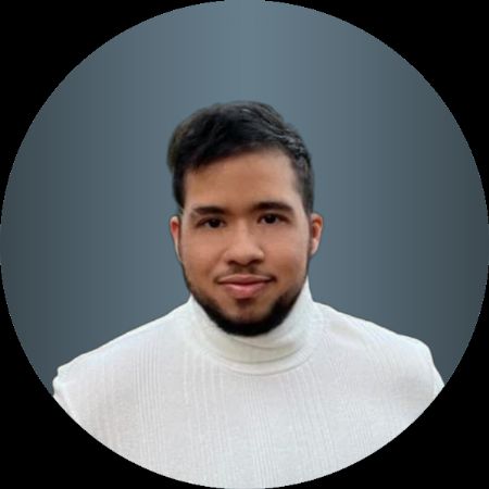 Daniel - ID: 594742