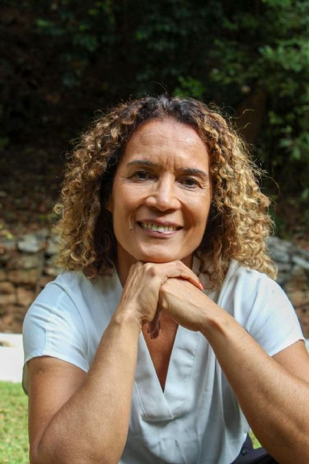 ANGELA MARIA - ID: 605395
