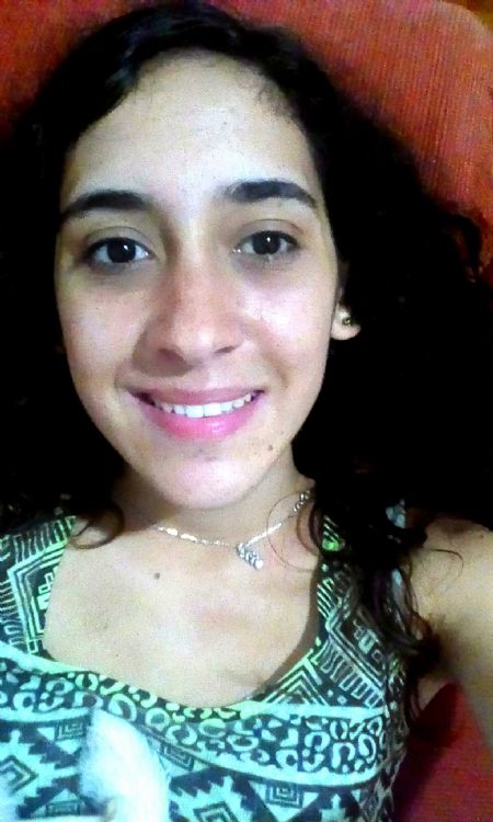 Yasmin - ID: 71235