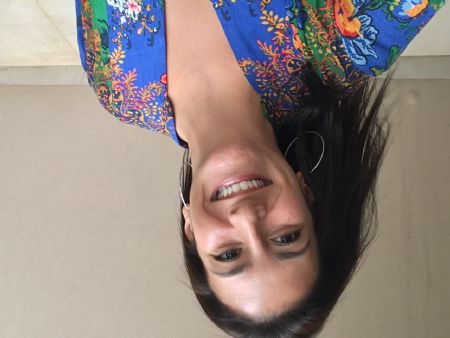 Daniela - ID: 72880