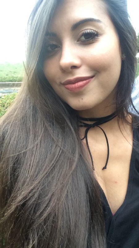 Laura - ID: 96048