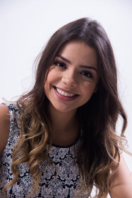 camila - ID: 99988